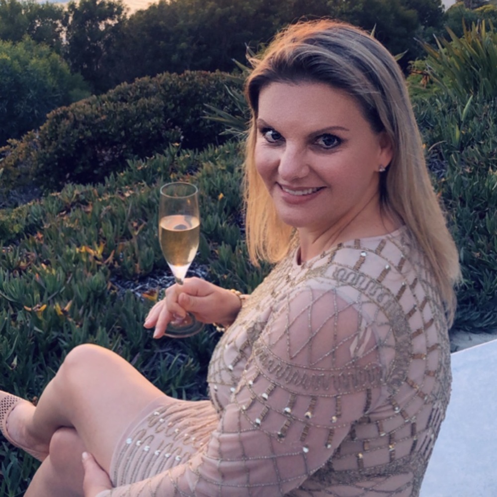 Meet your Posher, Courtney